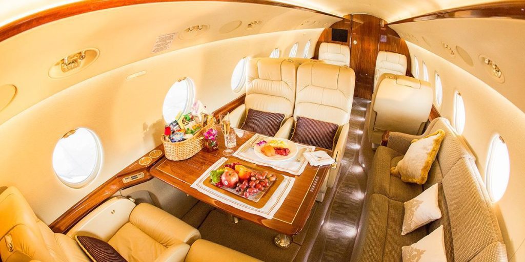 PrivateJetia Private Jet Fly 24