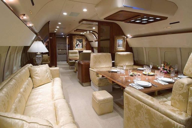 PrivateJetia Private Jet Fly 70