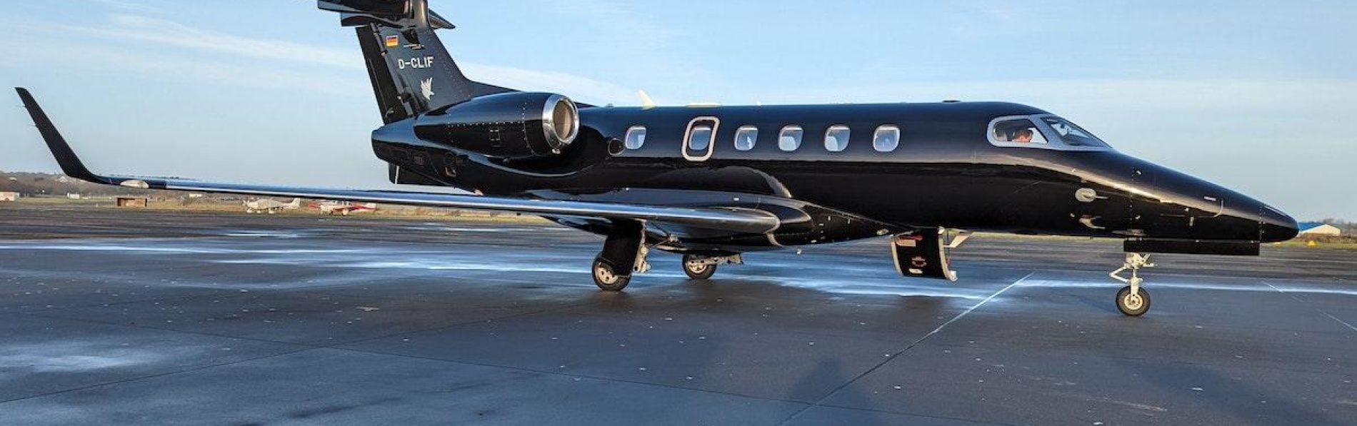 cropped Luxury Travel Private Jet Privatejetia 29.jpg