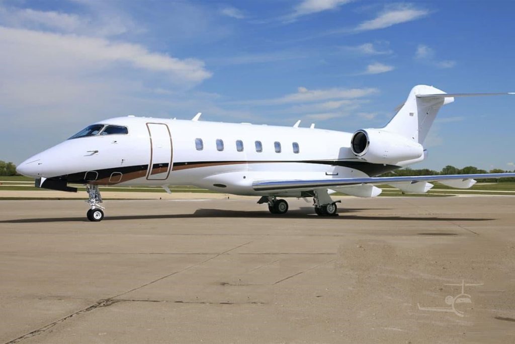 Bombardier Challenger 300