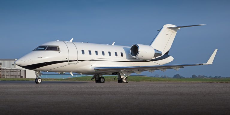 Bombardier Challenger 605